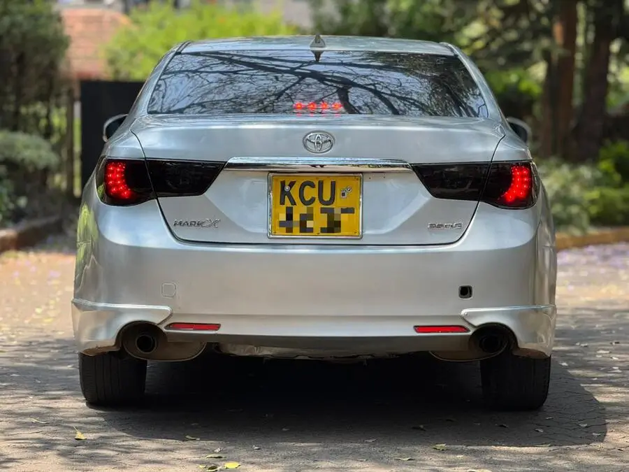 2012 Toyota Mark X 250G