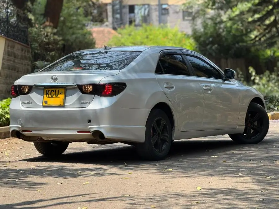 2012 Toyota Mark X 250G