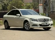 2013 Mercedes Benz C200 Mint Condition