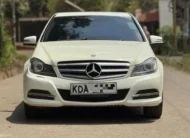 2013 Mercedes Benz C200 Mint Condition