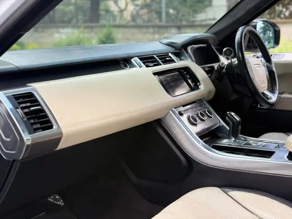 2013 Range Rover Sport Sunroof