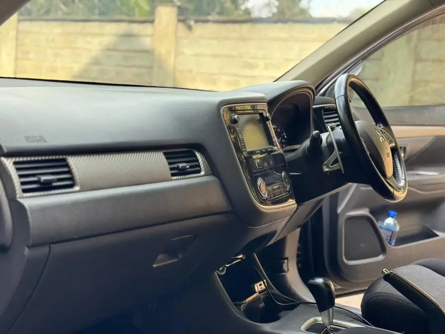 2014 Mitsubishi Outlander