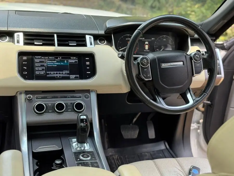 2015 Range Rover Sport HSE Sunroof Leather
