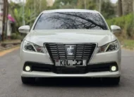 2015 Toyota Crown Royal Saloon