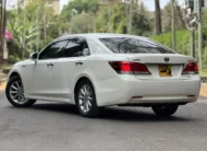 2015 Toyota Crown Royal Saloon