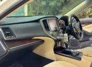 2015 Toyota Crown Royal Saloon