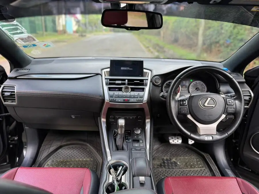 2016 Lexus NX200T Sunroof Leather
