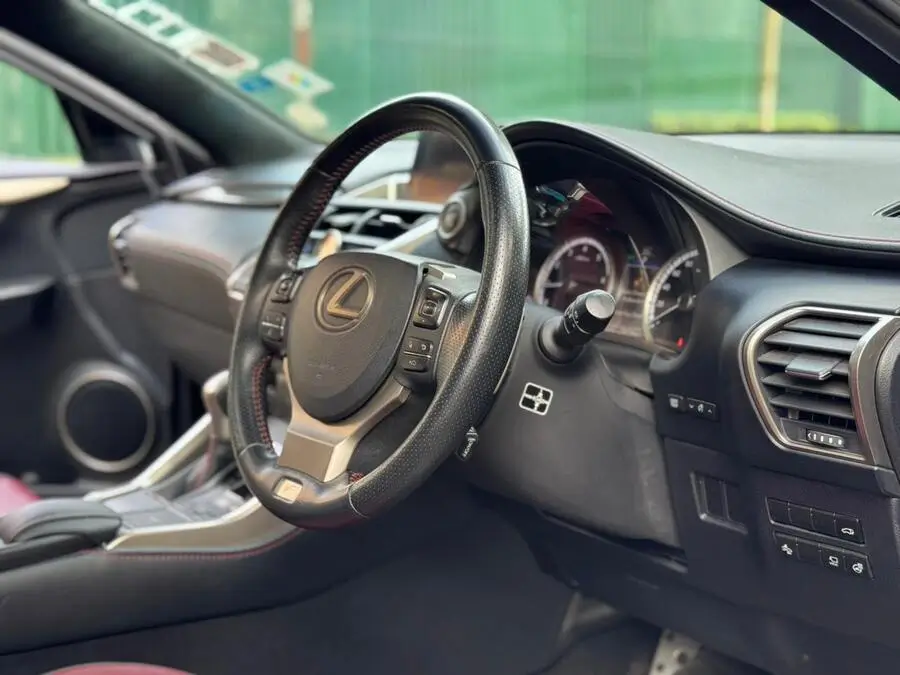 2016 Lexus NX200T Sunroof Leather