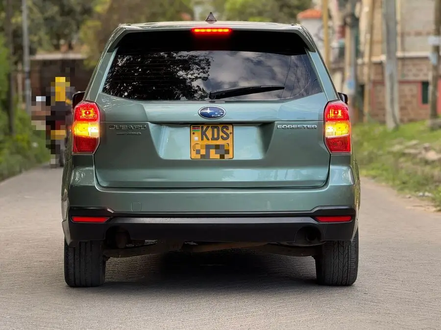 2016 Subaru Forester Local