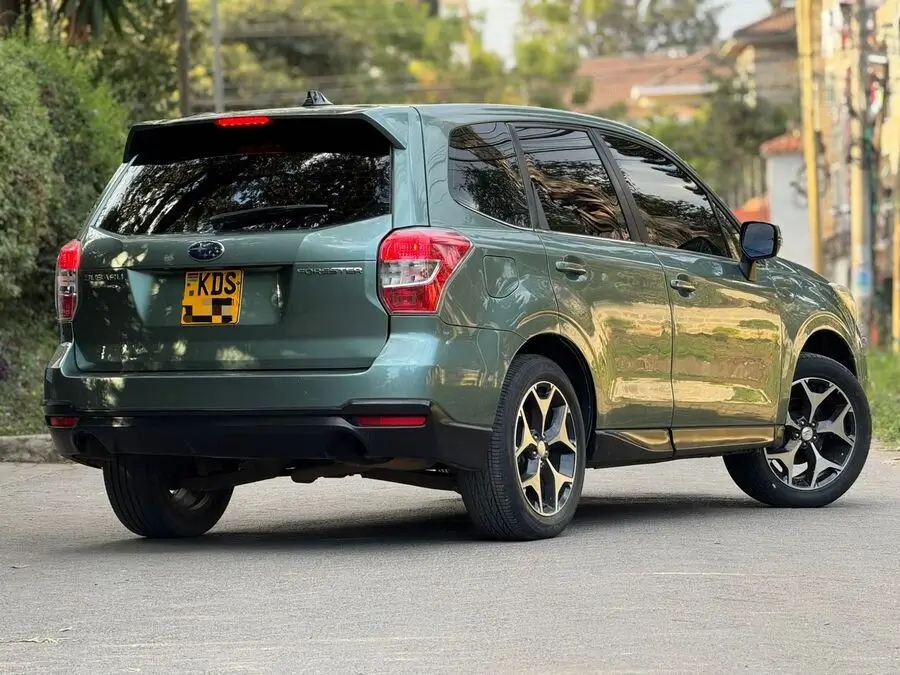 2016 Subaru Forester Local