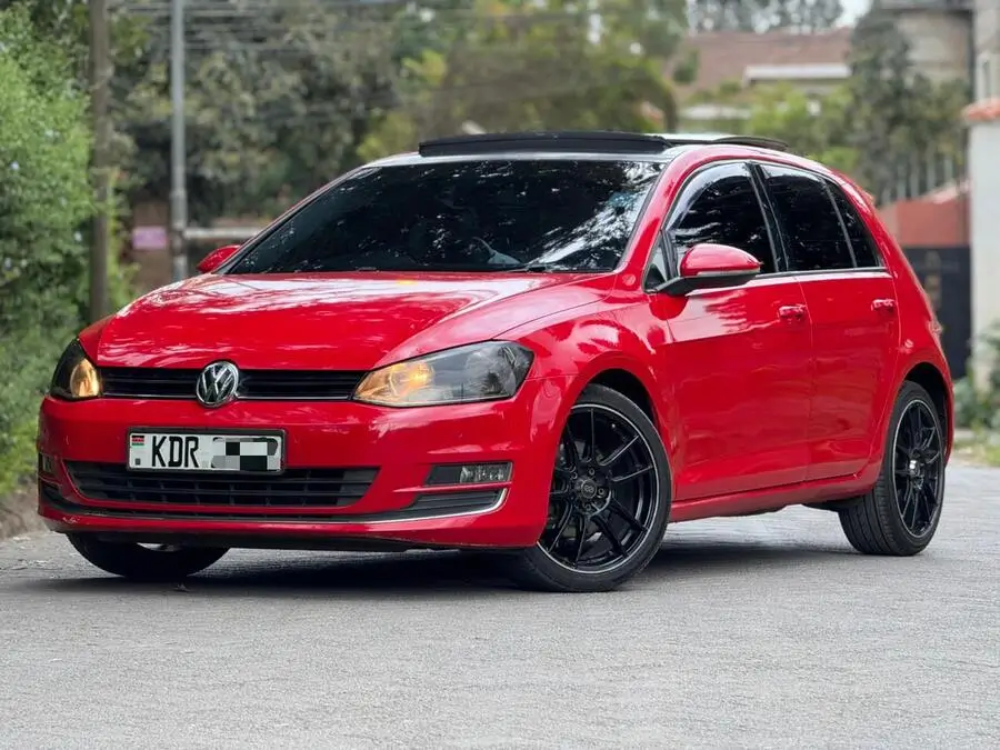 2017 Volkswagen Golf MK 7.5 TSI Sunroof Leather
