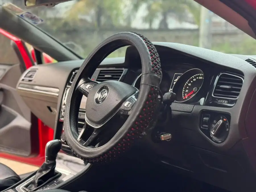 2017 Volkswagen Golf MK 7.5 TSI Sunroof Leather