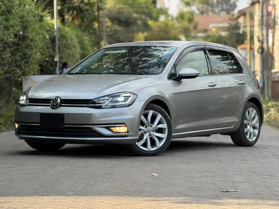 2017 Volkswagen Golf MK 7.5 Low Mileage