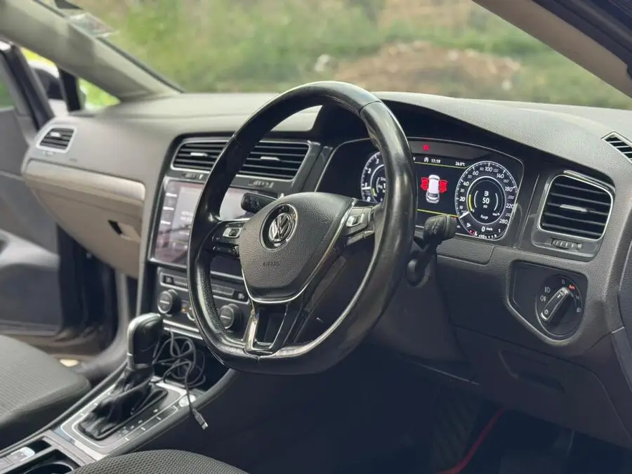 2017 Volkswagen Golf MK 7.5