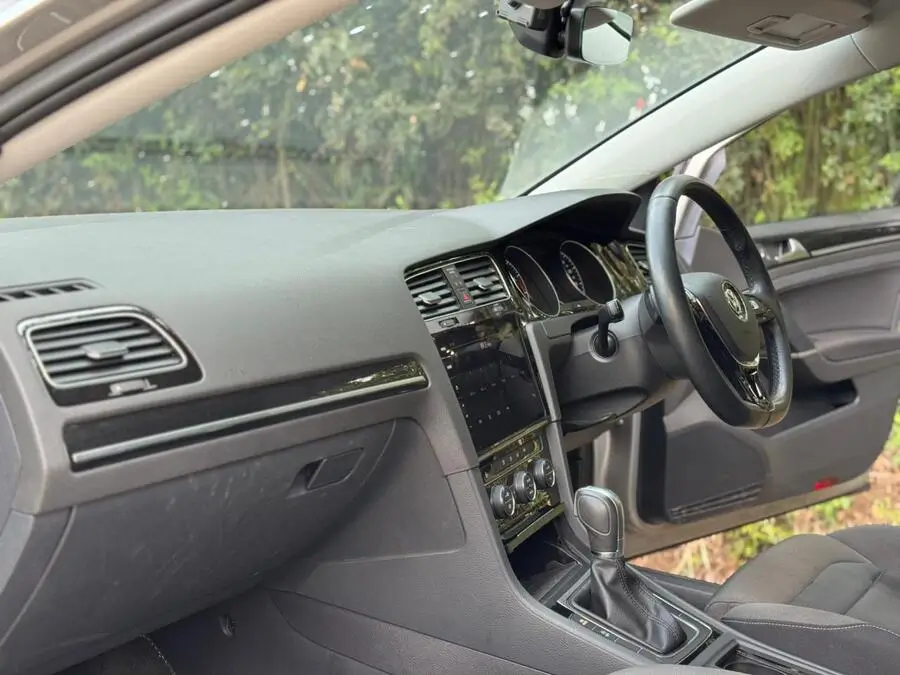 2017 Volkswagen Golf MK 7.5 Low Mileage