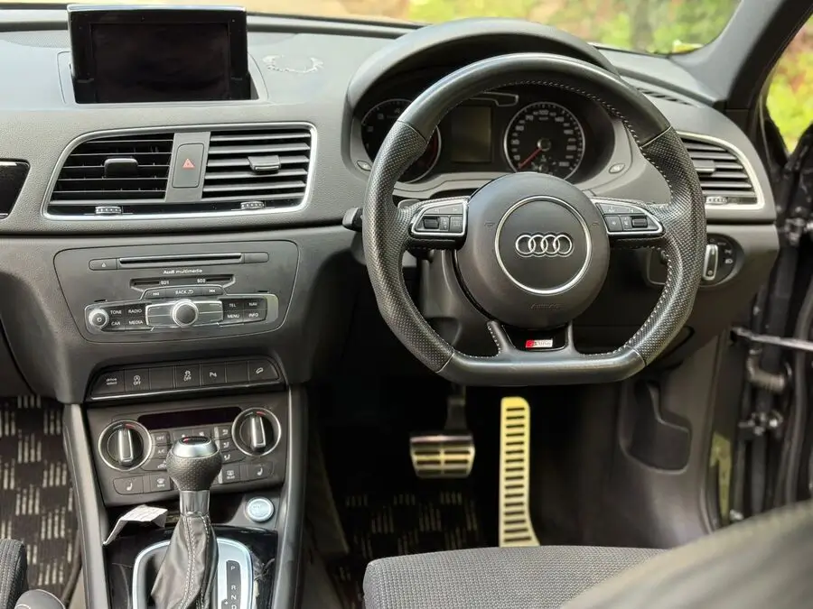 2018 Audi Q3 2.0T TFSI S-LINE Quattro Leather