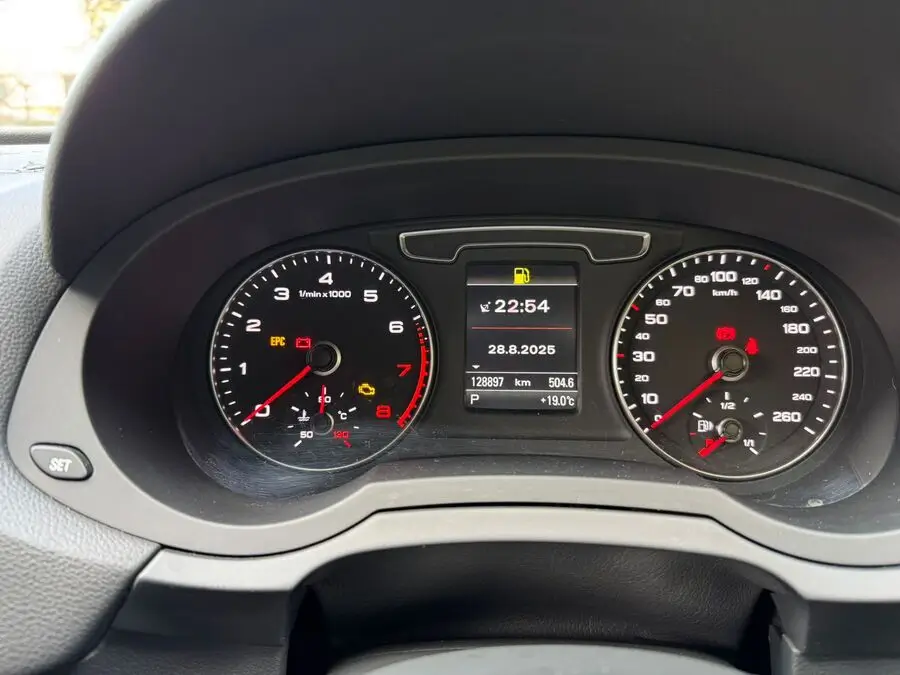 2018 Audi Q3 2.0T TFSI S-LINE Quattro Leather