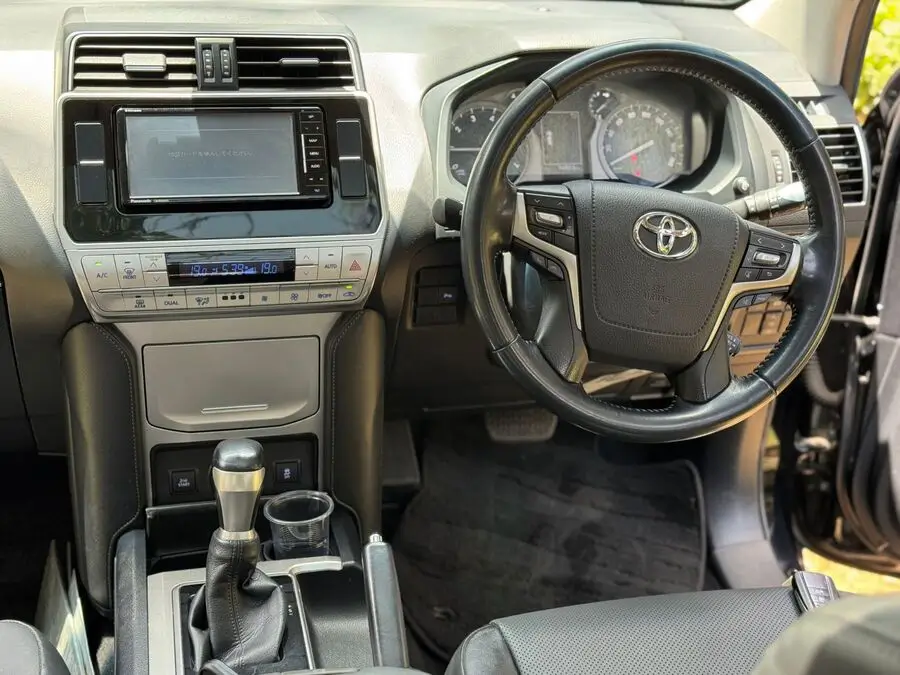 2018 Toyota Landcruiser Prado TX Sunroof