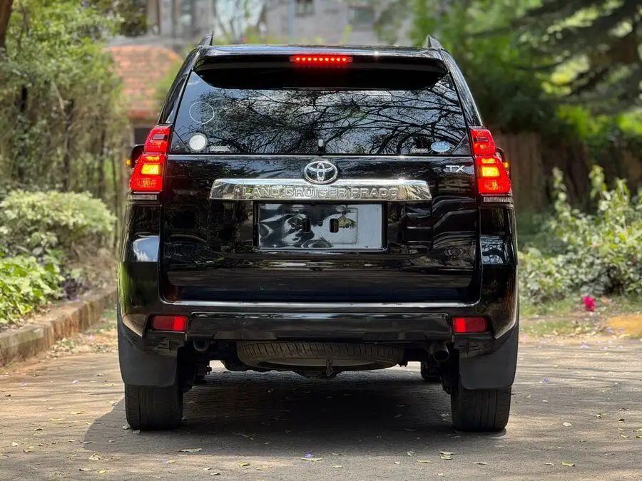 2018 Toyota Landcruiser Prado TX Sunroof