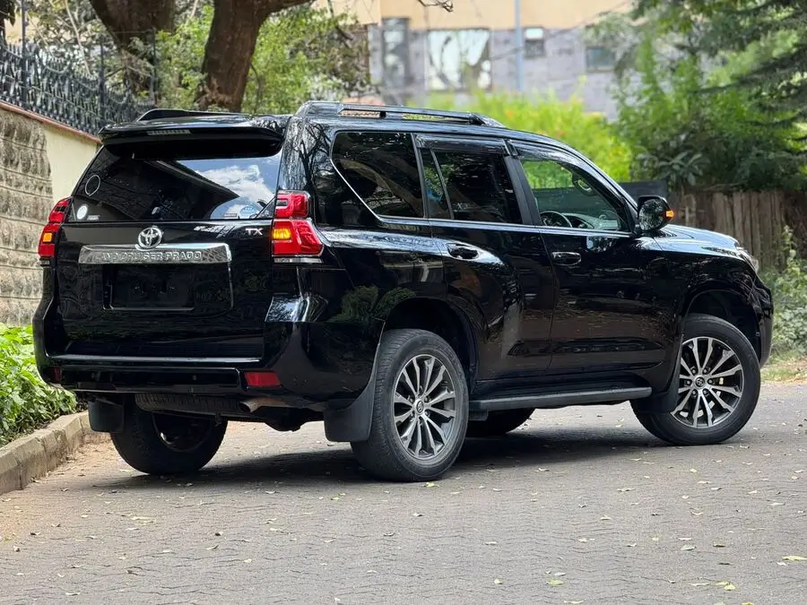 2018 Toyota Landcruiser Prado TX Sunroof