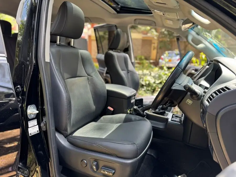 2018 Toyota Landcruiser Prado TX Sunroof