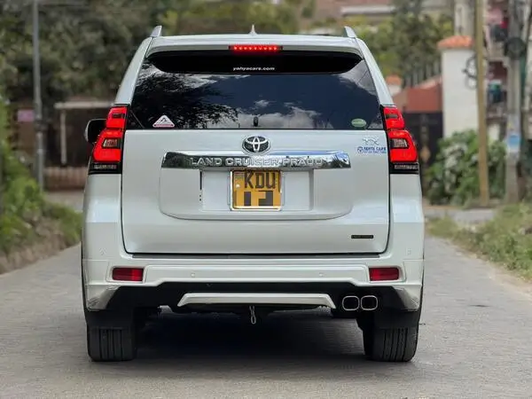 2018 Toyota Landcruiser Prado TX Fully Loaded