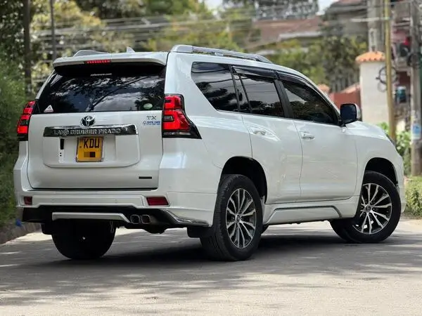 2018 Toyota Landcruiser Prado TX Fully Loaded