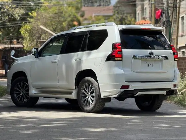 2018 Toyota Landcruiser Prado TX Fully Loaded