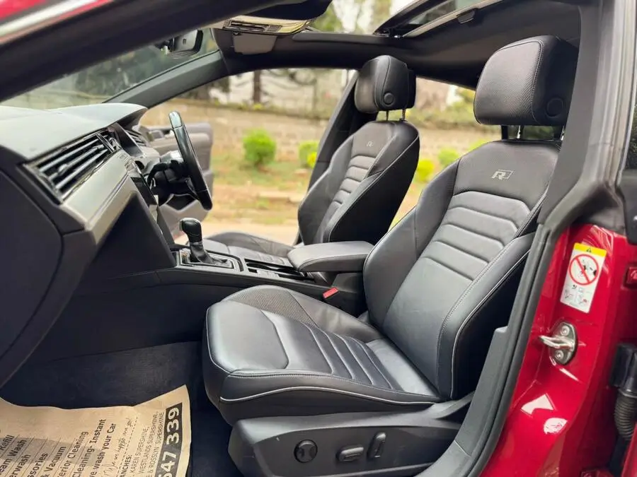 2018 Volkswagen Arteon R-Line Low Mileage