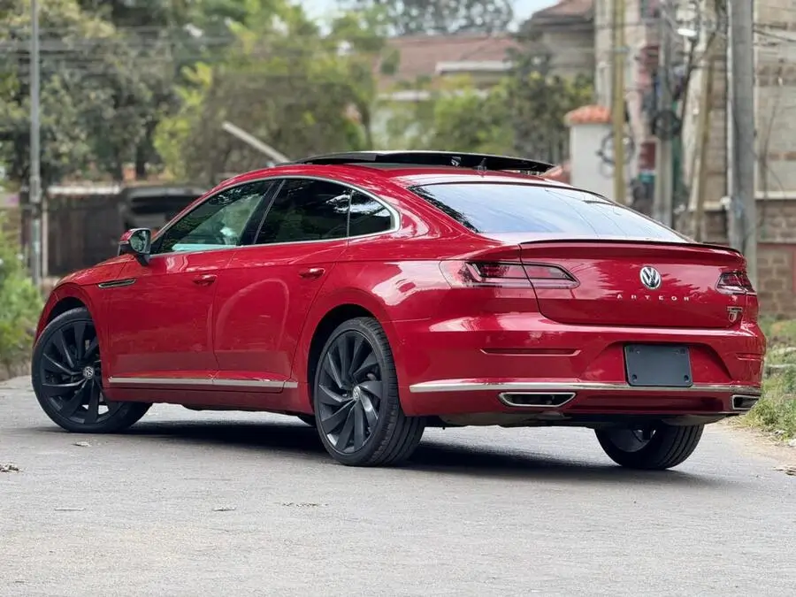 2018 Volkswagen Arteon R-Line Low Mileage