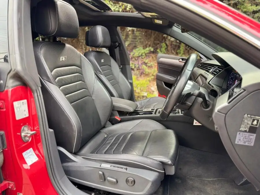 2018 Volkswagen Arteon R-Line Low Mileage