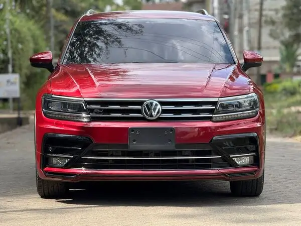 2018 Volkswagen Tiguan 1.4T R-Line Low Mileage