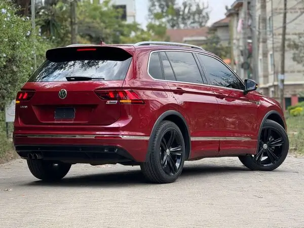2018 Volkswagen Tiguan 1.4T R-Line Low Mileage