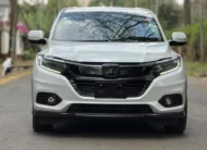 2019 Honda Vezel Hybrid Extremely Low Mileage