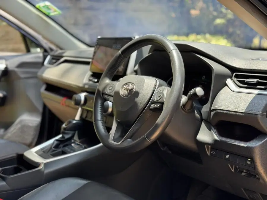 2020 Toyota Rav4 Leather Low Mileage