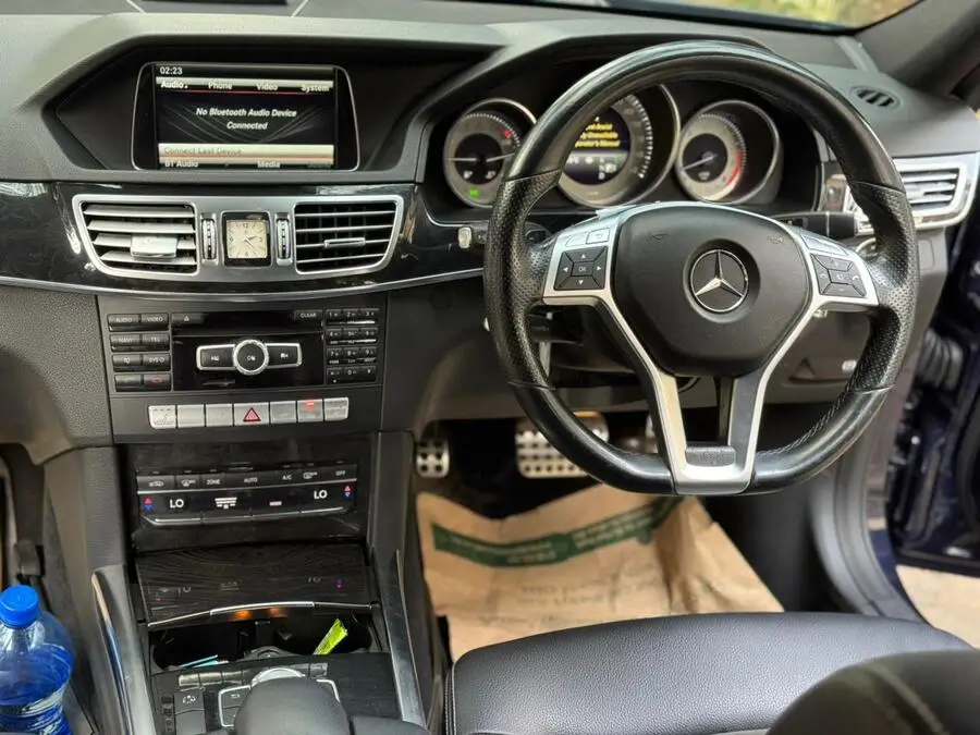 2015 Mercedes Benz E250 Leather