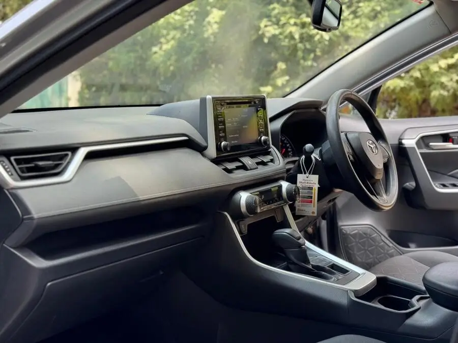 2020 Toyota Rav4 Low Mileage