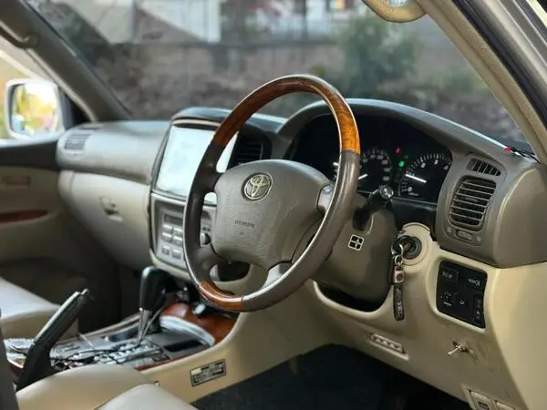 2004 Toyota Landcruiser V8 100 Series