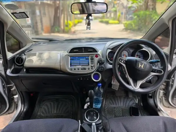 2011 Honda Fit Hybrid