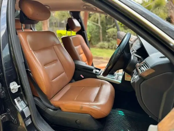 2011 Mercedes Benz E250