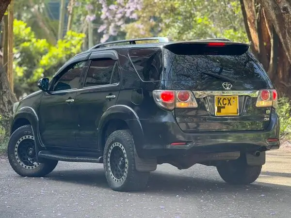 2013 Toyota Fortuner