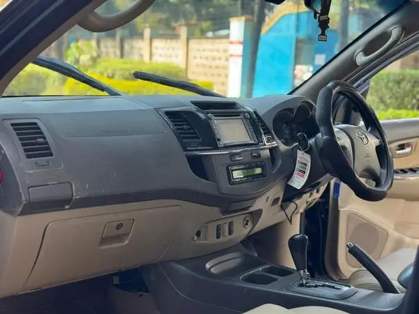 2013 Toyota Fortuner