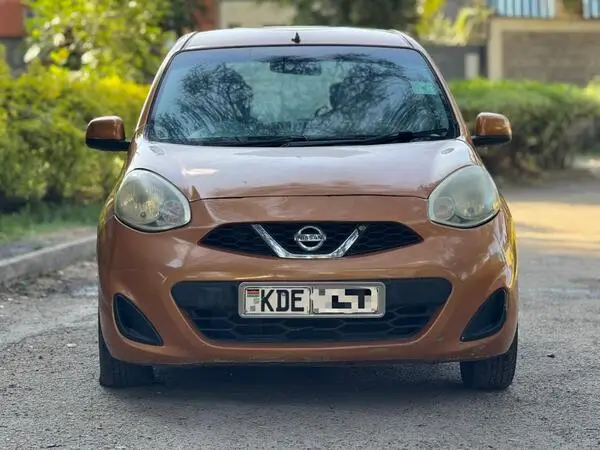 2015 Nissan March