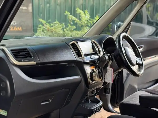 2015 Suzuki Bandit Solio