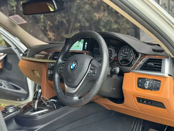 2016 Bmw 320i Luxury Line (F30) Saddle Brown Leather