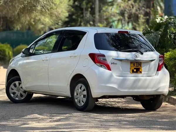 2016 Toyota Vitz