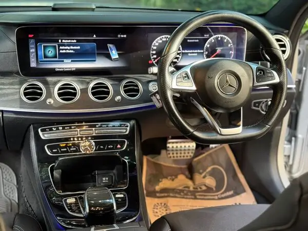 2018 Mercedes Benz E200 AMG Leather