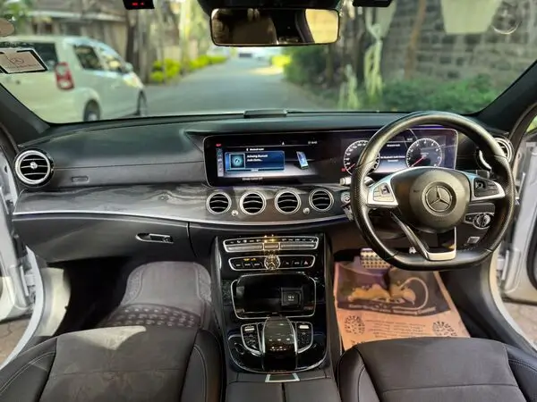 2018 Mercedes Benz E200 AMG Leather