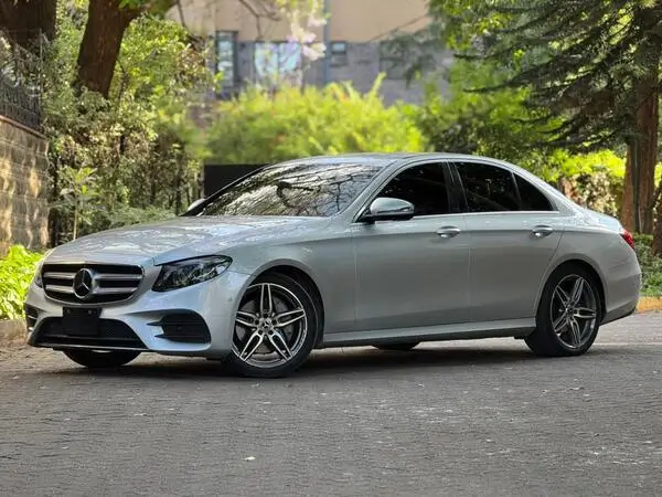2018 Mercedes Benz E200 AMG Leather