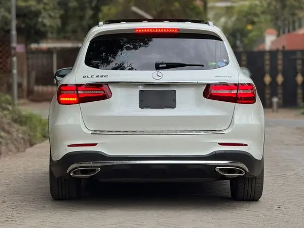 2018 Mercedes Benz GLC 250 4Matic Sunroof